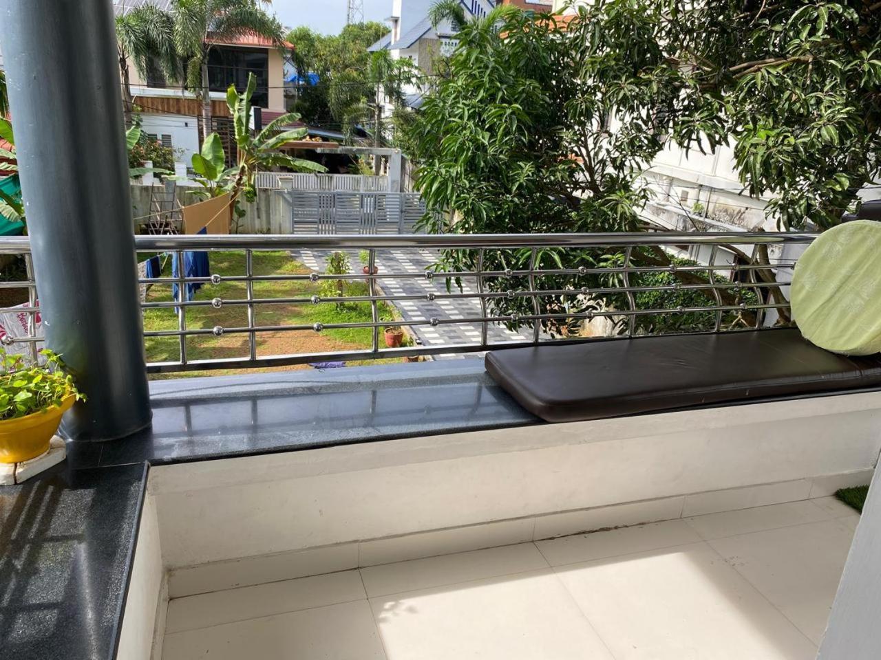 Keralan Homestay Alappuzha Esterno foto