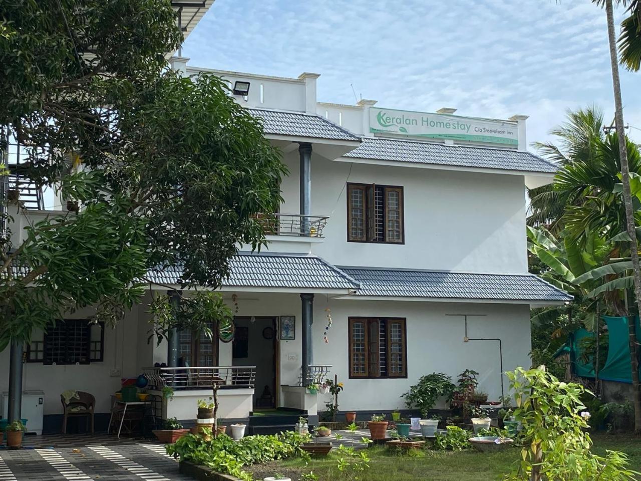Keralan Homestay Alappuzha Esterno foto