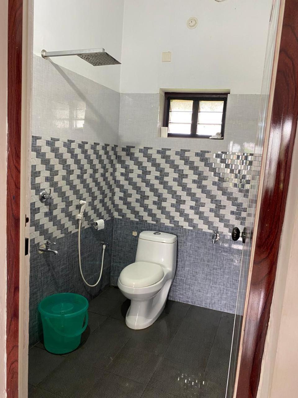 Keralan Homestay Alappuzha Esterno foto