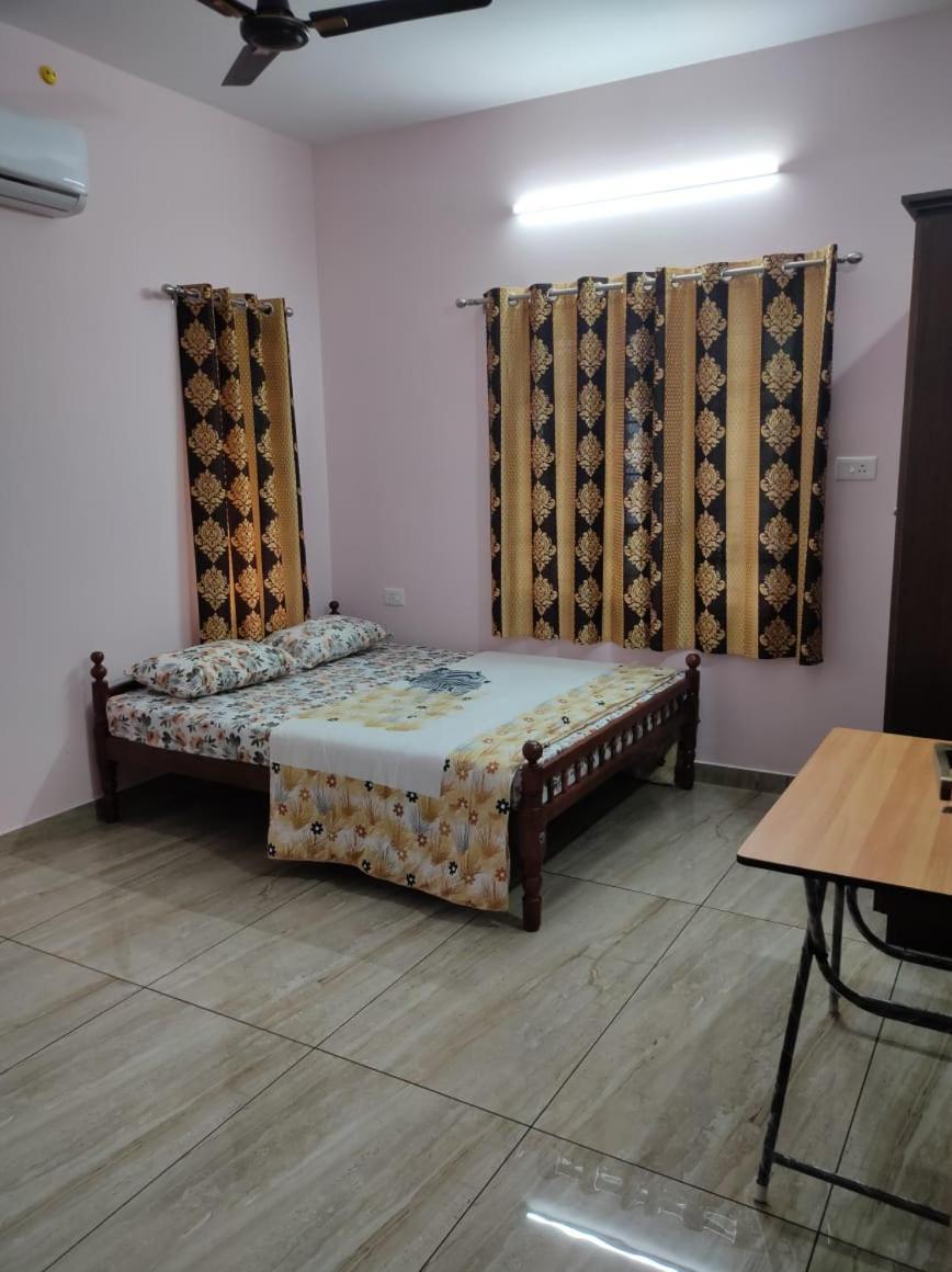 Keralan Homestay Alappuzha Esterno foto