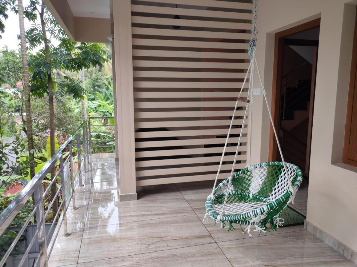Keralan Homestay Alappuzha Esterno foto