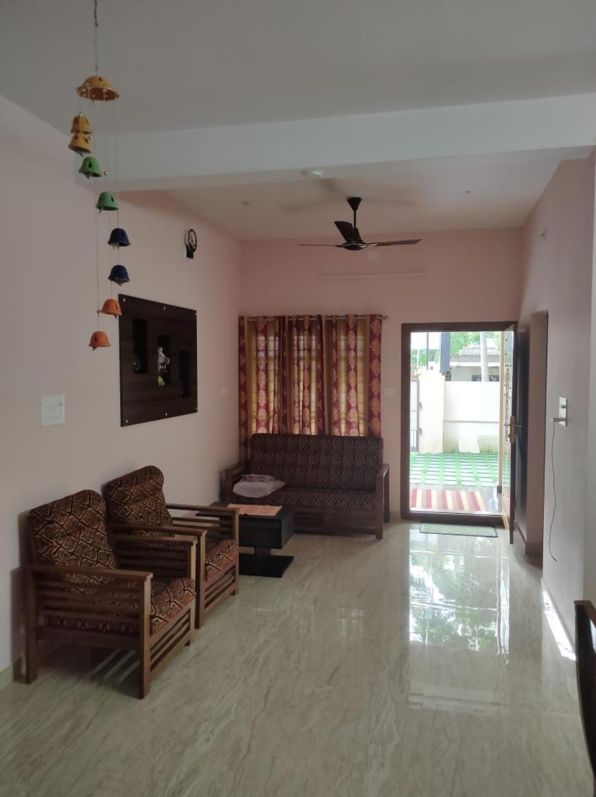 Keralan Homestay Alappuzha Esterno foto